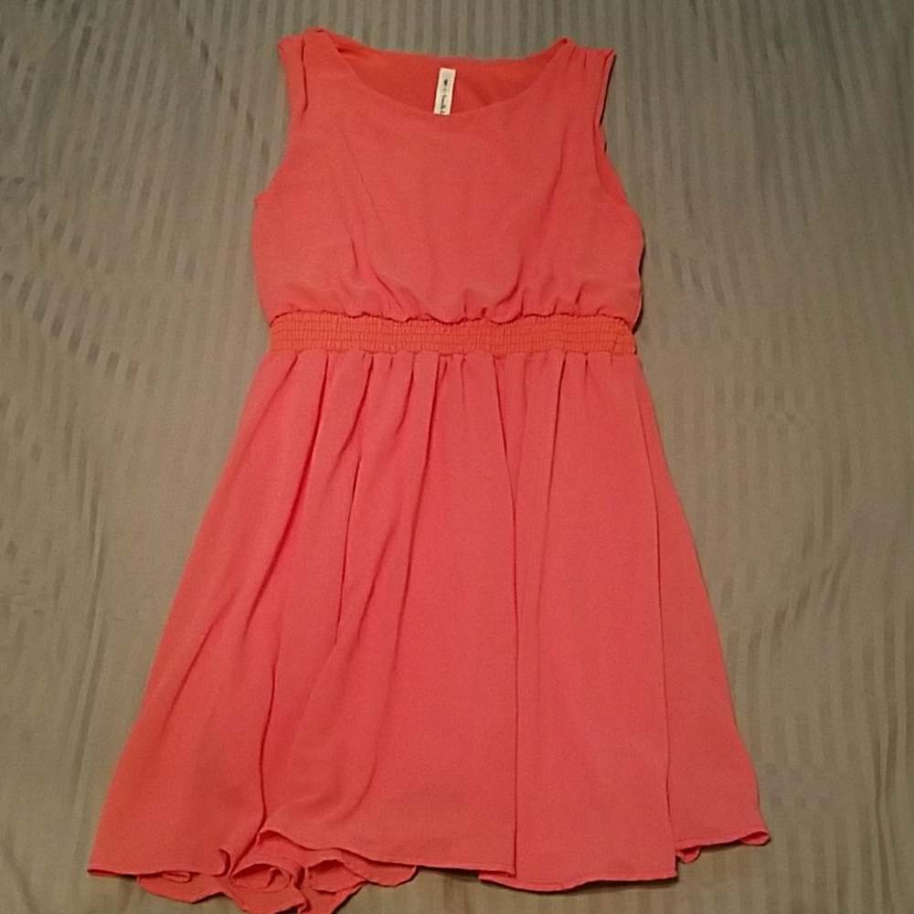 Dress coral